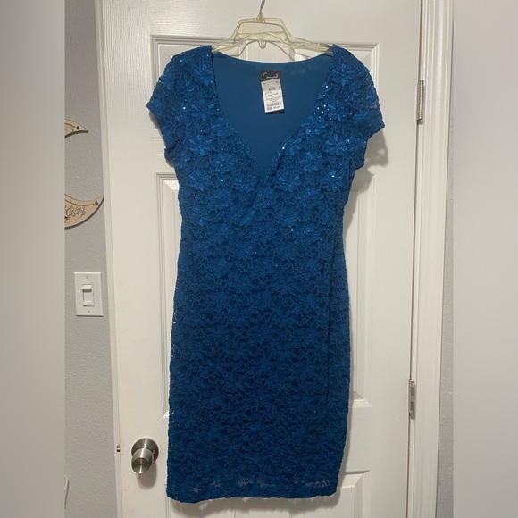 Blue Formal Dress size 16 - Picture 1 of 3